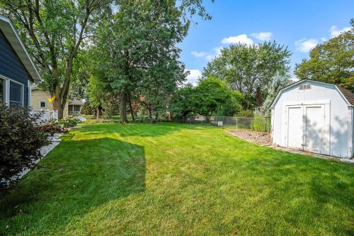 1802 Evergreen Court, Woodbury, MN 55125
