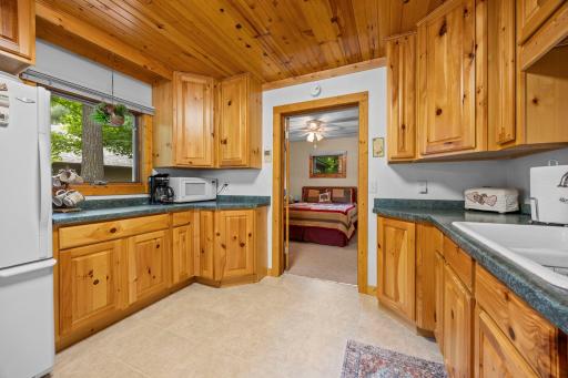 25-web-or-mls-69A 16 5-8 Ave-79.jpg
