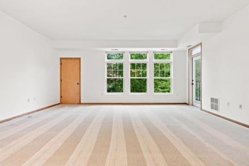 7100 Metro Boulevard, 213, Edina, MN 55439