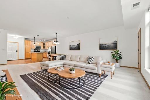 7100 Metro Boulevard, 213, Edina, MN 55439