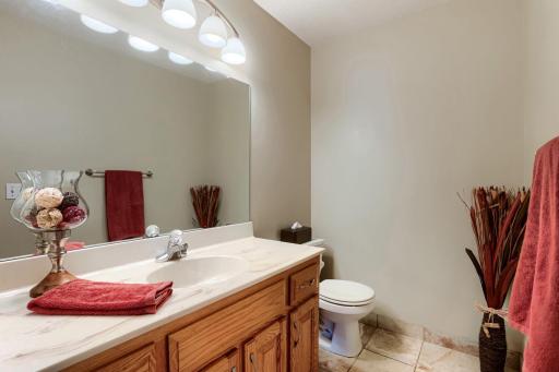 Main Level 1/2 Bath
