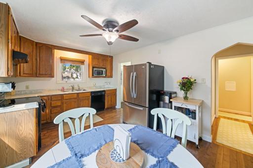 Eat in kitchen