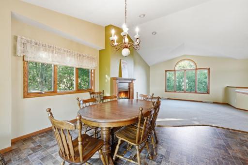 Stylish open floor plan emphasizing spaciousness and modern living.