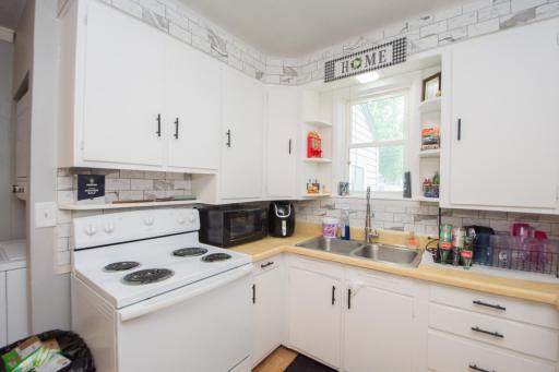 205 1st Avenue E, West Fargo, ND 58078