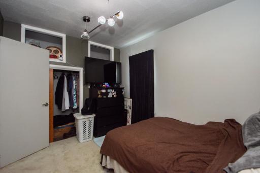 205 1st Avenue E, West Fargo, ND 58078
