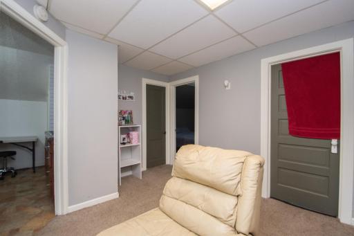205 1st Avenue E, West Fargo, ND 58078