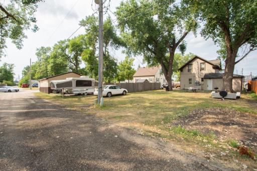 205 1st Avenue E, West Fargo, ND 58078