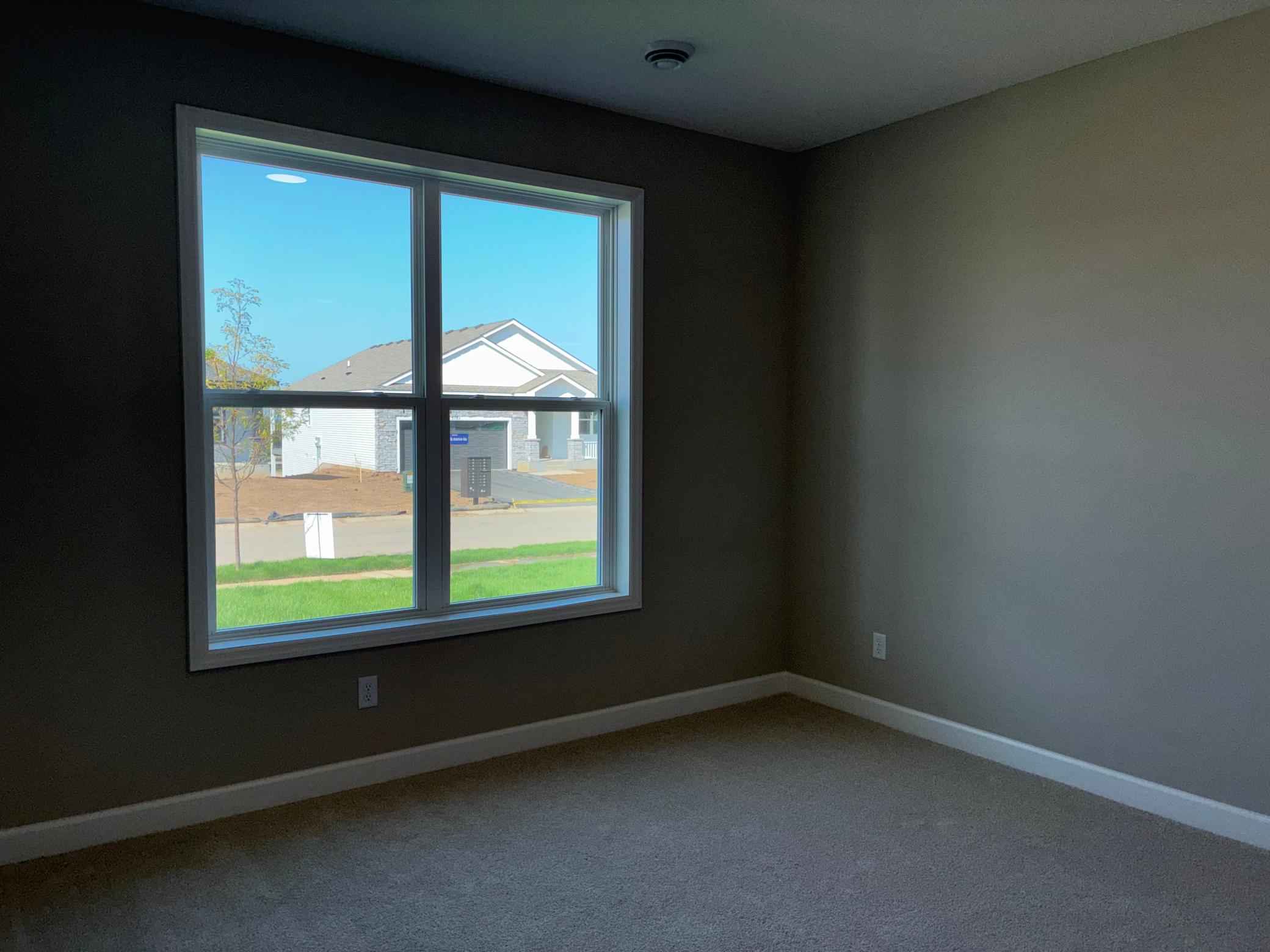 (Photo is of the actual home.)