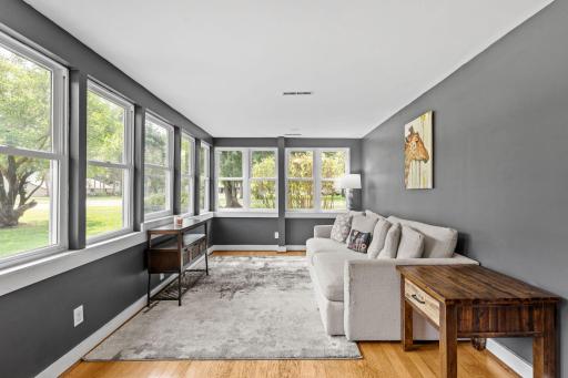 26-web-or-mls-274 Quinlan Ave N-26.jpg