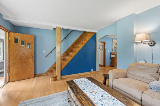 30-web-or-mls-274 Quinlan Ave N-30.jpg
