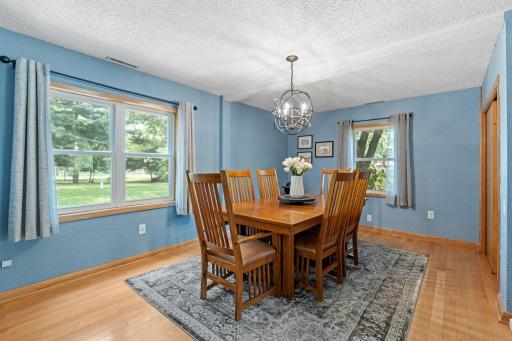 32-web-or-mls-274 Quinlan Ave N-32.jpg