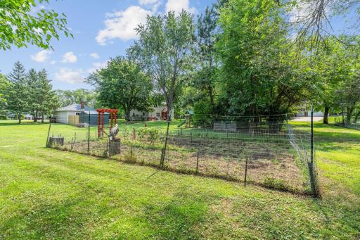 14-web-or-mls-274 Quinlan Ave N-14.jpg