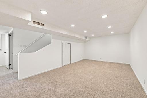 7556 Major Avenue N, Brooklyn Park, MN 55443