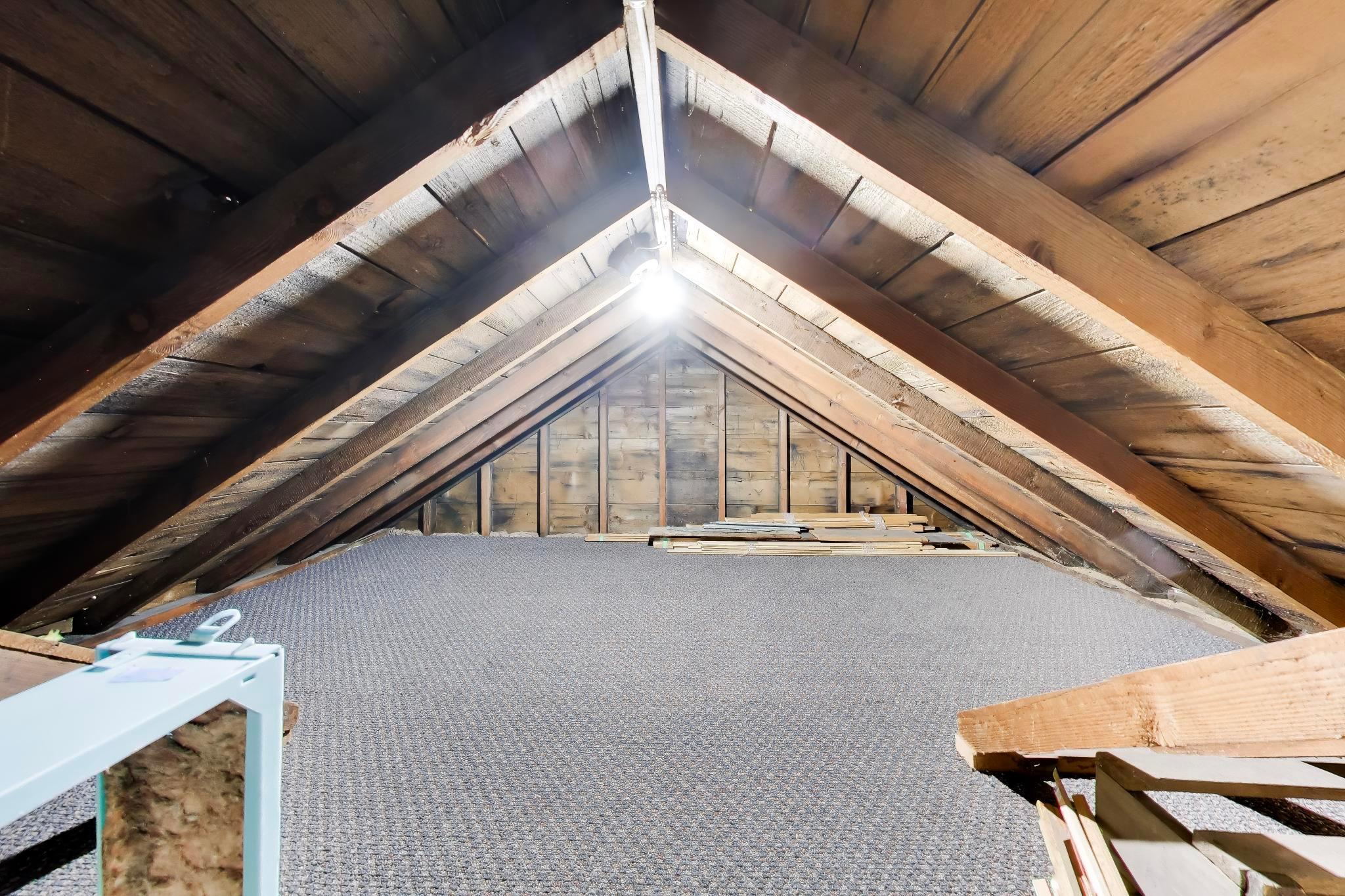 Even more 2nd floor storage