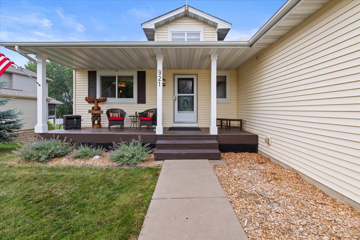 Welcoming front porch