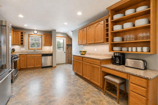 2209 6th Street NW, Austin, MN 55912