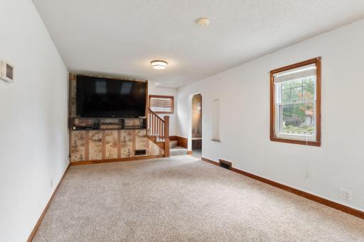 2209 6th Street NW, Austin, MN 55912