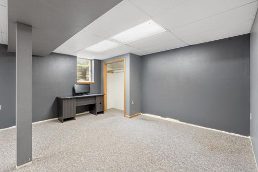 2209 6th Street NW, Austin, MN 55912