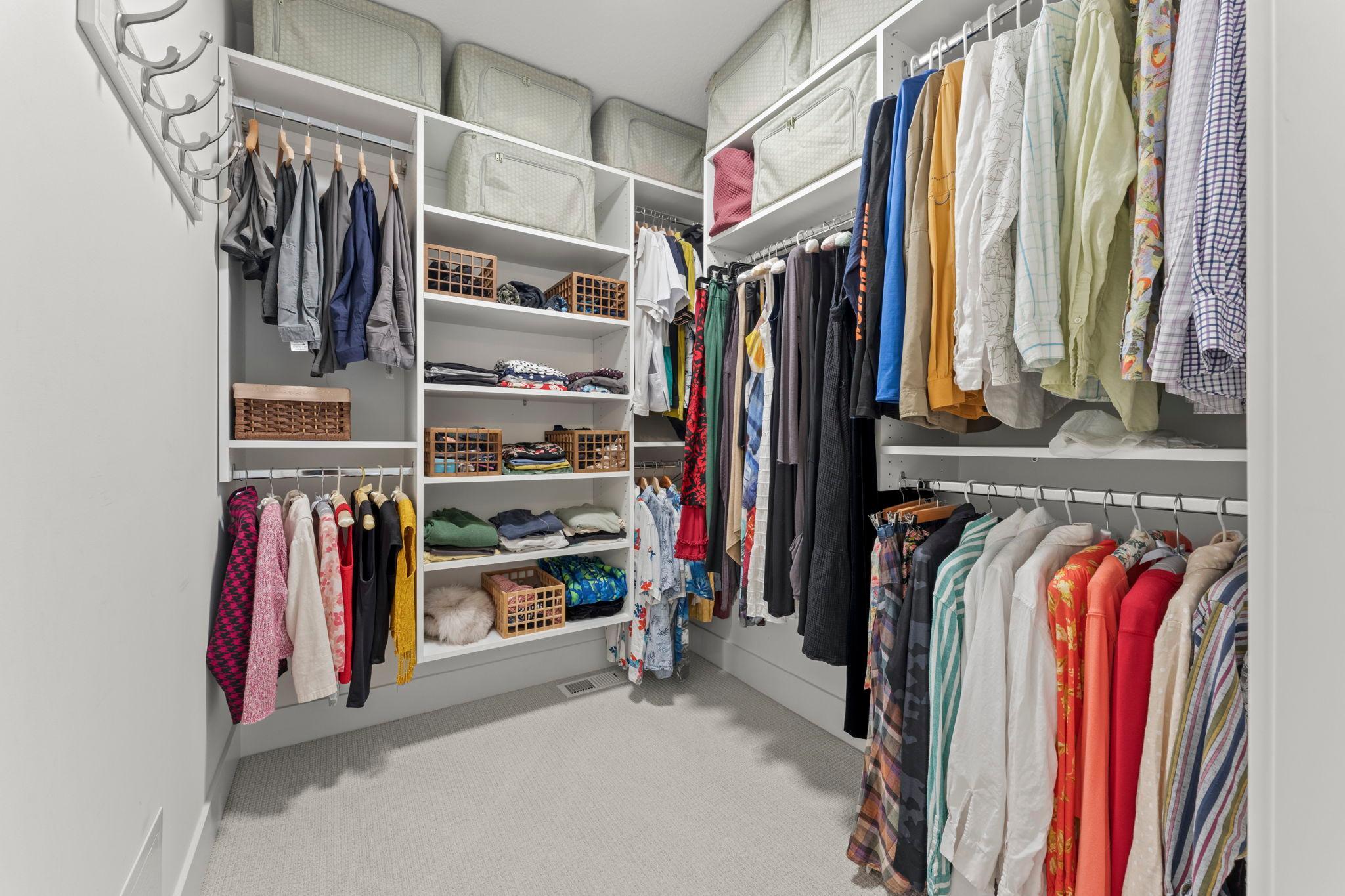 Walk-in closet