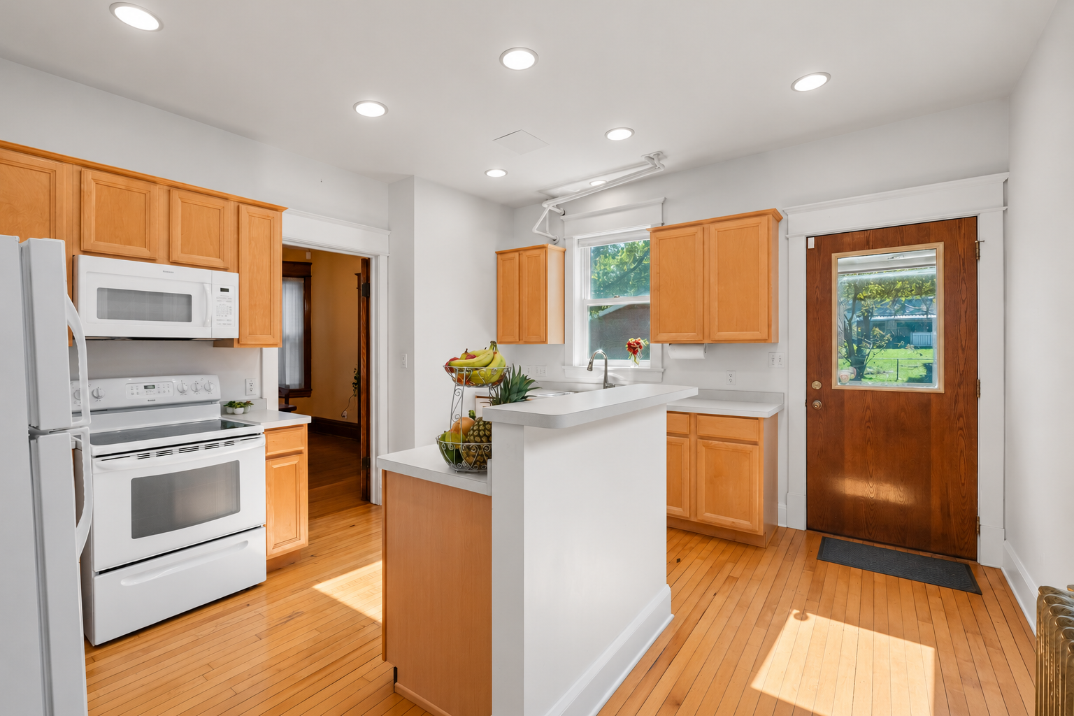 Sunny kitchen