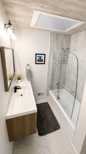 15576 Canyon Ridge, Eden Prairie, MN 55347