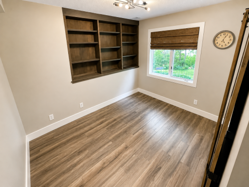 15576 Canyon Ridge, Eden Prairie, MN 55347