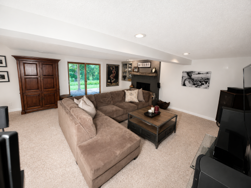 15576 Canyon Ridge, Eden Prairie, MN 55347