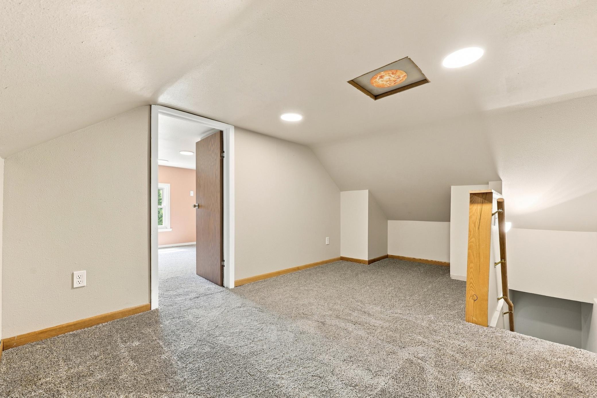 Flex Room