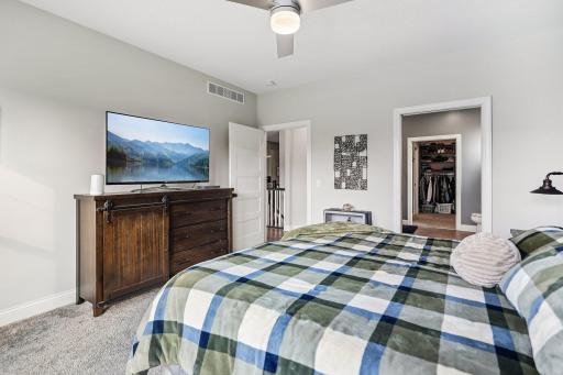 33-web-or-mls-Glasgow St-S1208-033.jpg