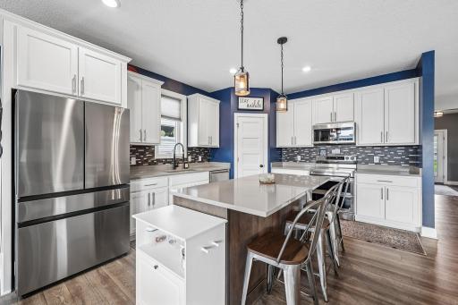16-web-or-mls-Glasgow St-S1208-016.jpg