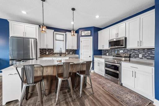 15-web-or-mls-Glasgow St-S1208-015.jpg