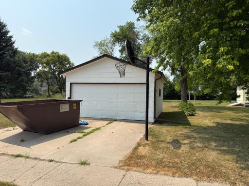 114 3rd Street N, Fairmount, ND 58030
