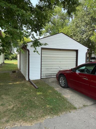 114 3rd Street N, Fairmount, ND 58030