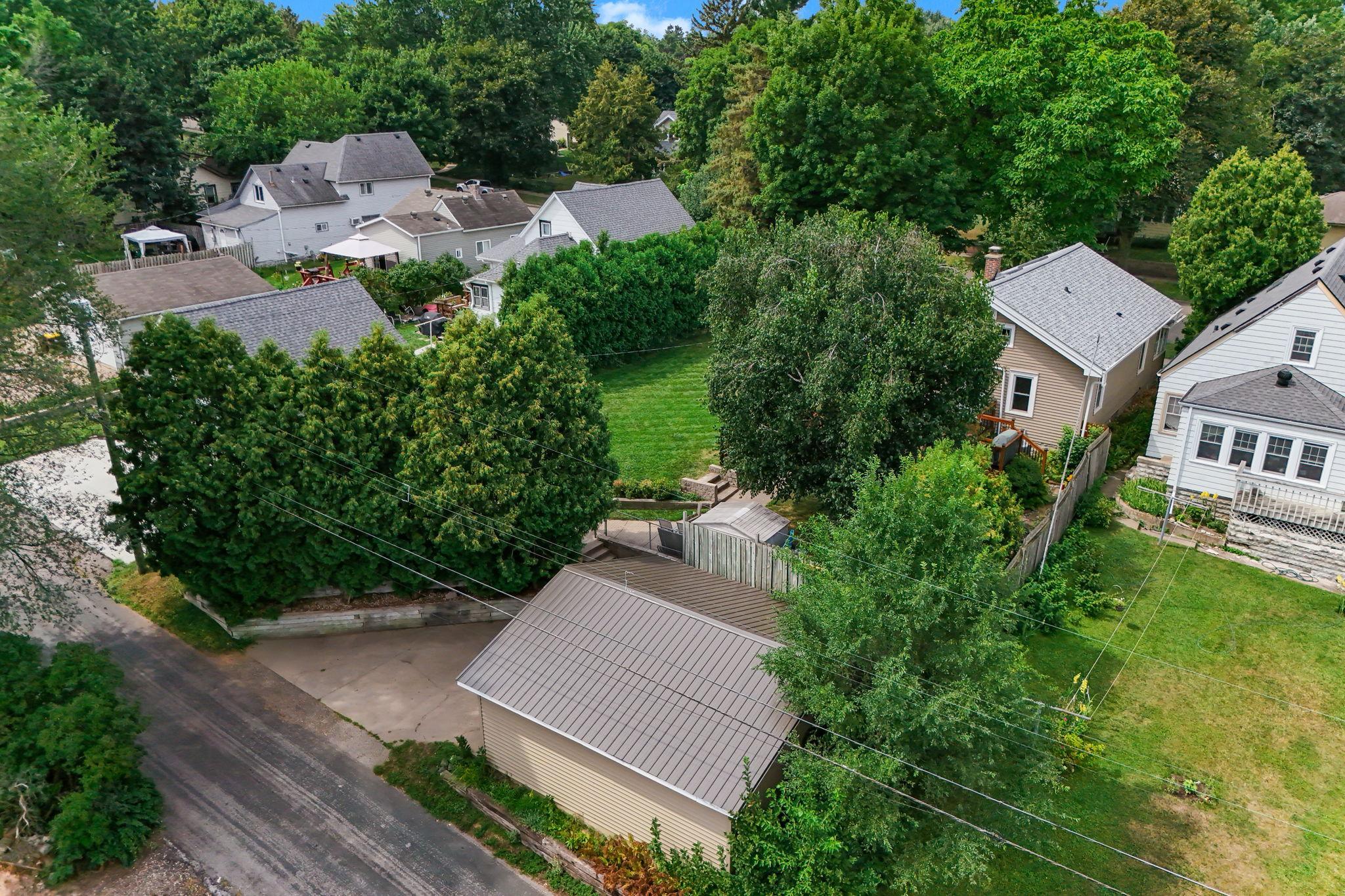 House roof 2019, Garage Steel roof 2023