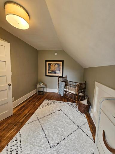 SE UL Bedroom
