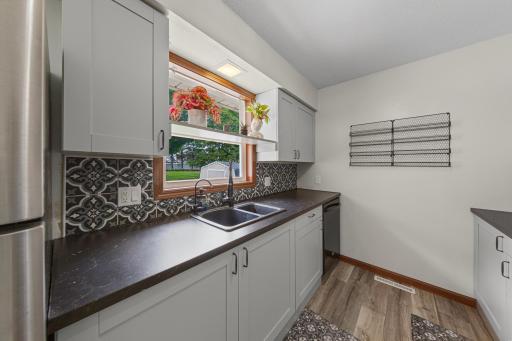 124 13th Avenue NW, Waseca, MN 56093