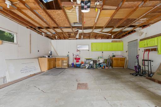 124 13th Avenue NW, Waseca, MN 56093
