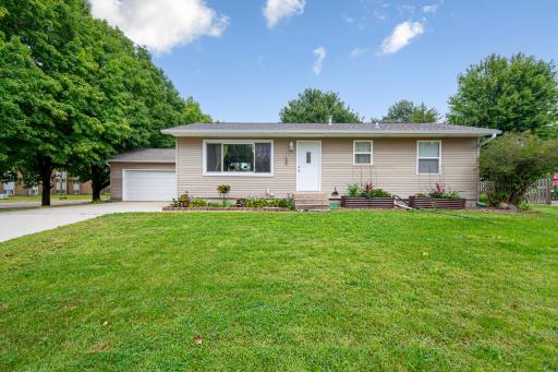 124 13th Avenue NW, Waseca, MN 56093