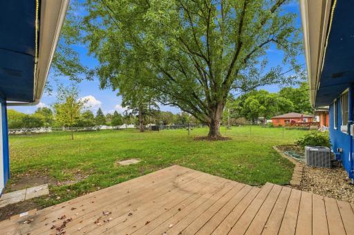 26-web-or-mls-Exteriors_4050_Upper_149th_St_W_001.jpg