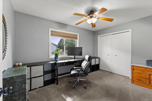 42-web-or-mls-7419 52nd St N-240.jpg