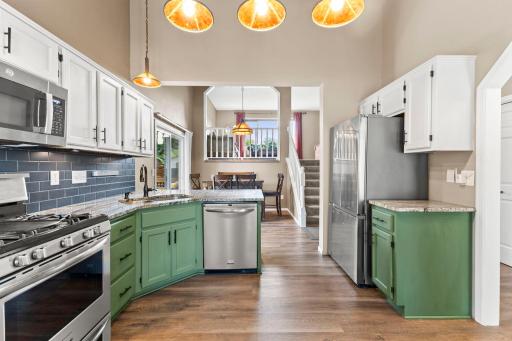 29-web-or-mls-7419 52nd St N-154.jpg