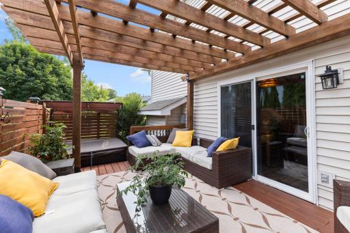 64-web-or-mls-7419 52nd St N-89.jpg