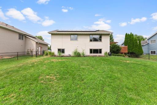 73-web-or-mls-7419 52nd St N-59.jpg