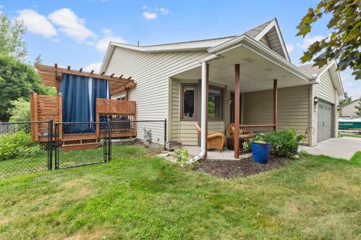 7-web-or-mls-7419 52nd St N-19.jpg
