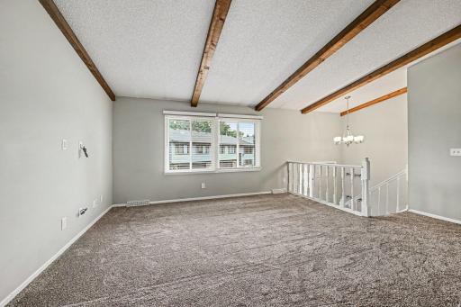 1086 122nd Avenue NE, Blaine, MN 55434