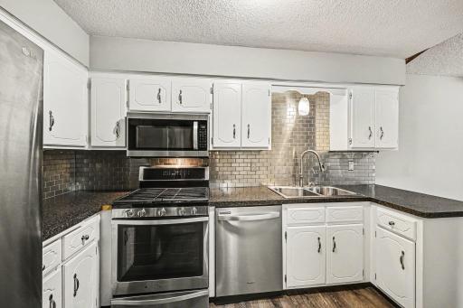 1086 122nd Avenue NE, Blaine, MN 55434