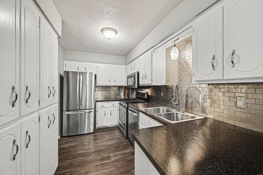 1086 122nd Avenue NE, Blaine, MN 55434