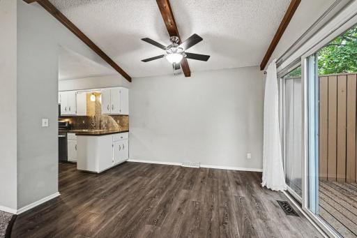 1086 122nd Avenue NE, Blaine, MN 55434