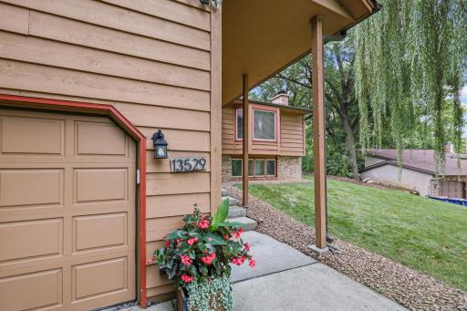 13529 1st Ave S, Burnsville-06.jpg
