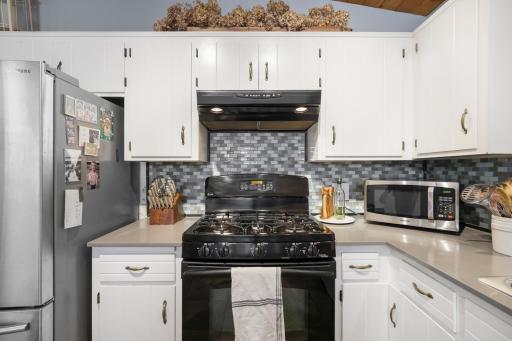 13529 1st Ave S, Burnsville-26.jpg
